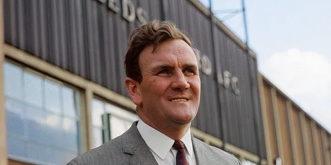 Don Revie trong màu áo Manchester City