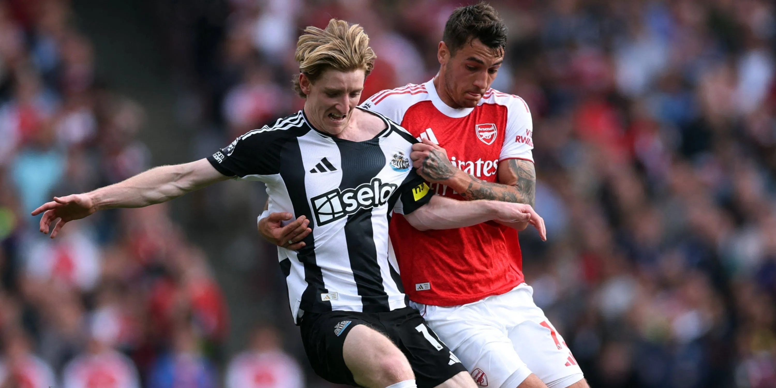 Thống kê ấn tượng về khả năng phòng ngự của Jakub Kiwior trong trận gặp Newcastle