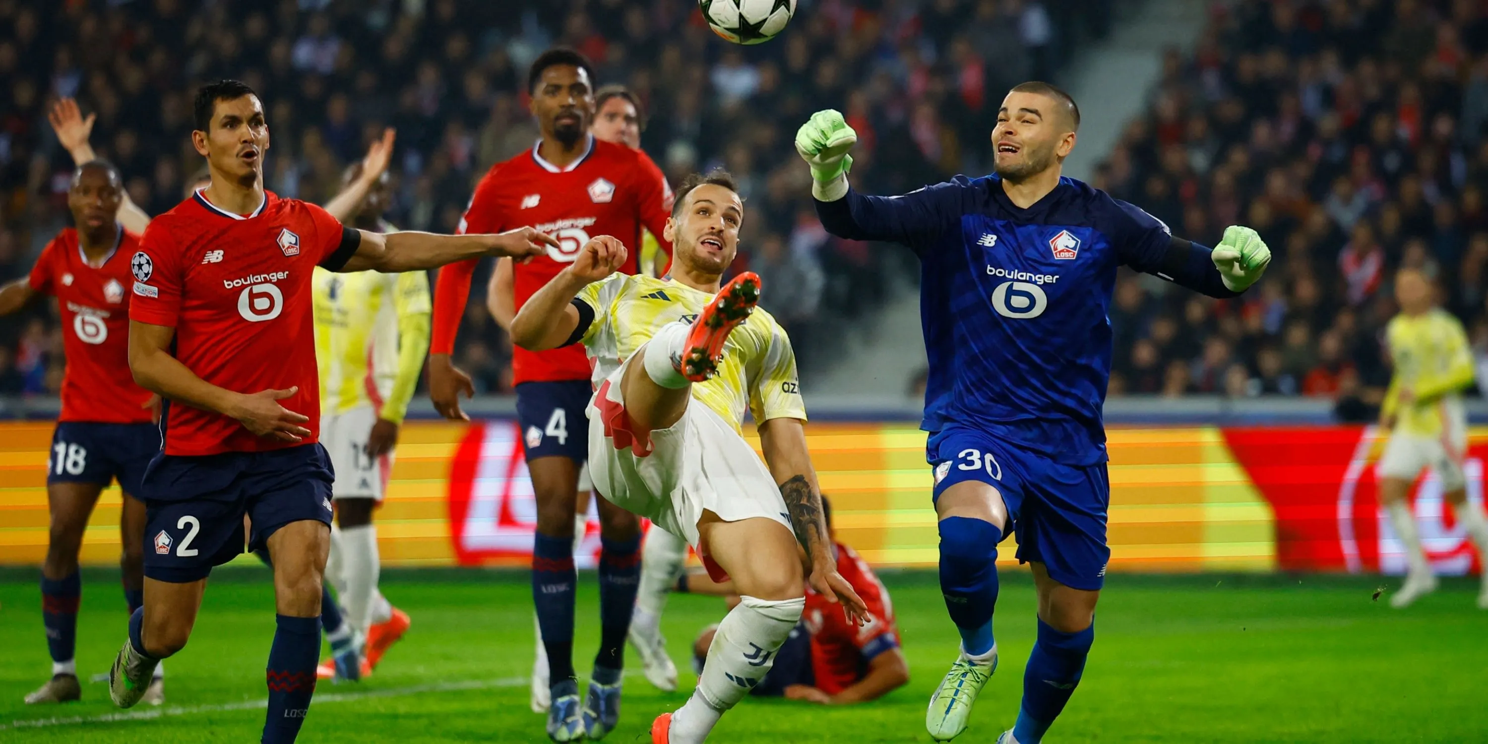 Thủ môn Lucas Chevalier của Lille, mục tiêu tiềm năng của Aston Villa