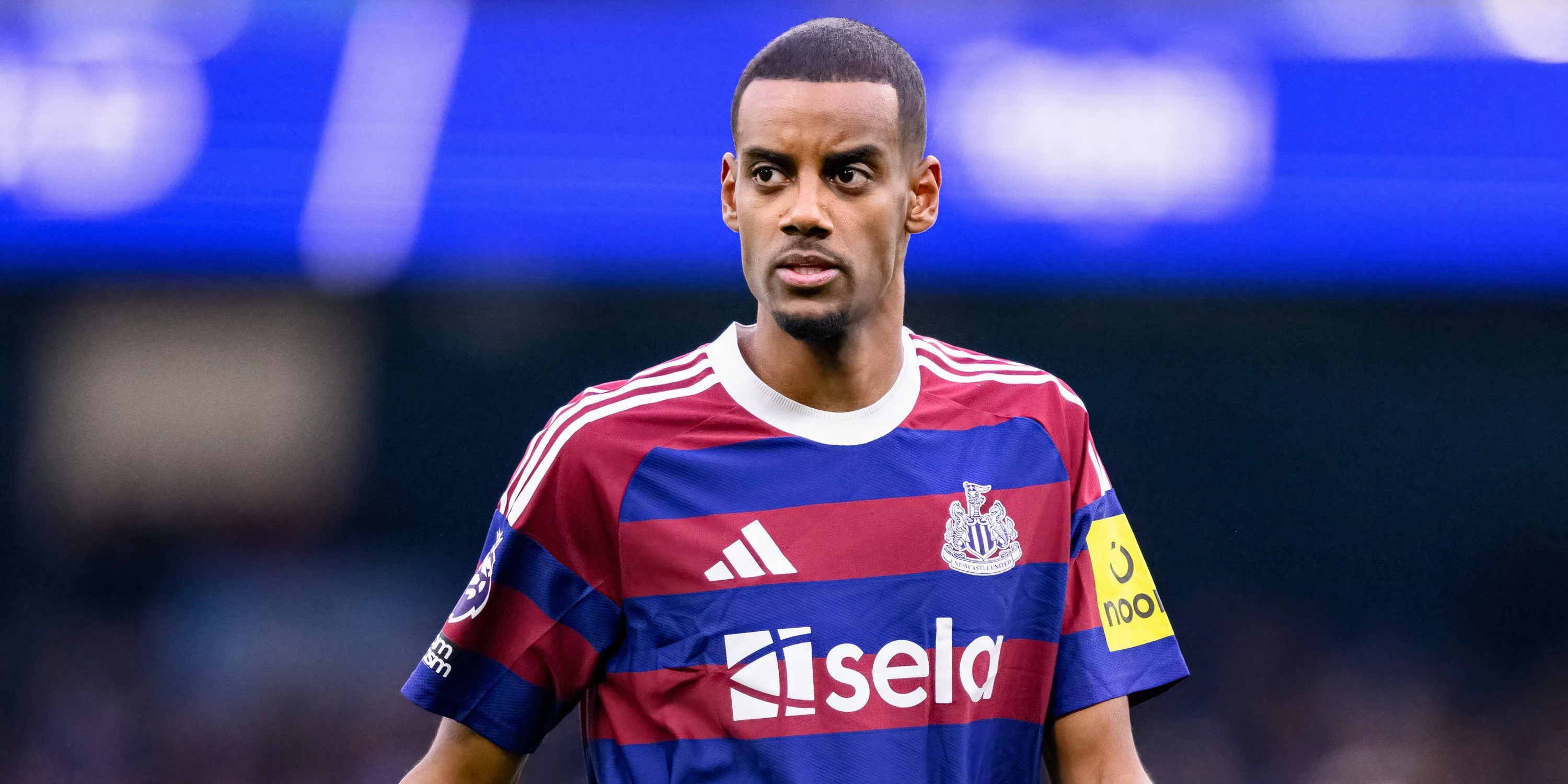 Tiền đạo Alexander Isak trong màu áo Newcastle United thi đấu tại Ngoại hạng Anh