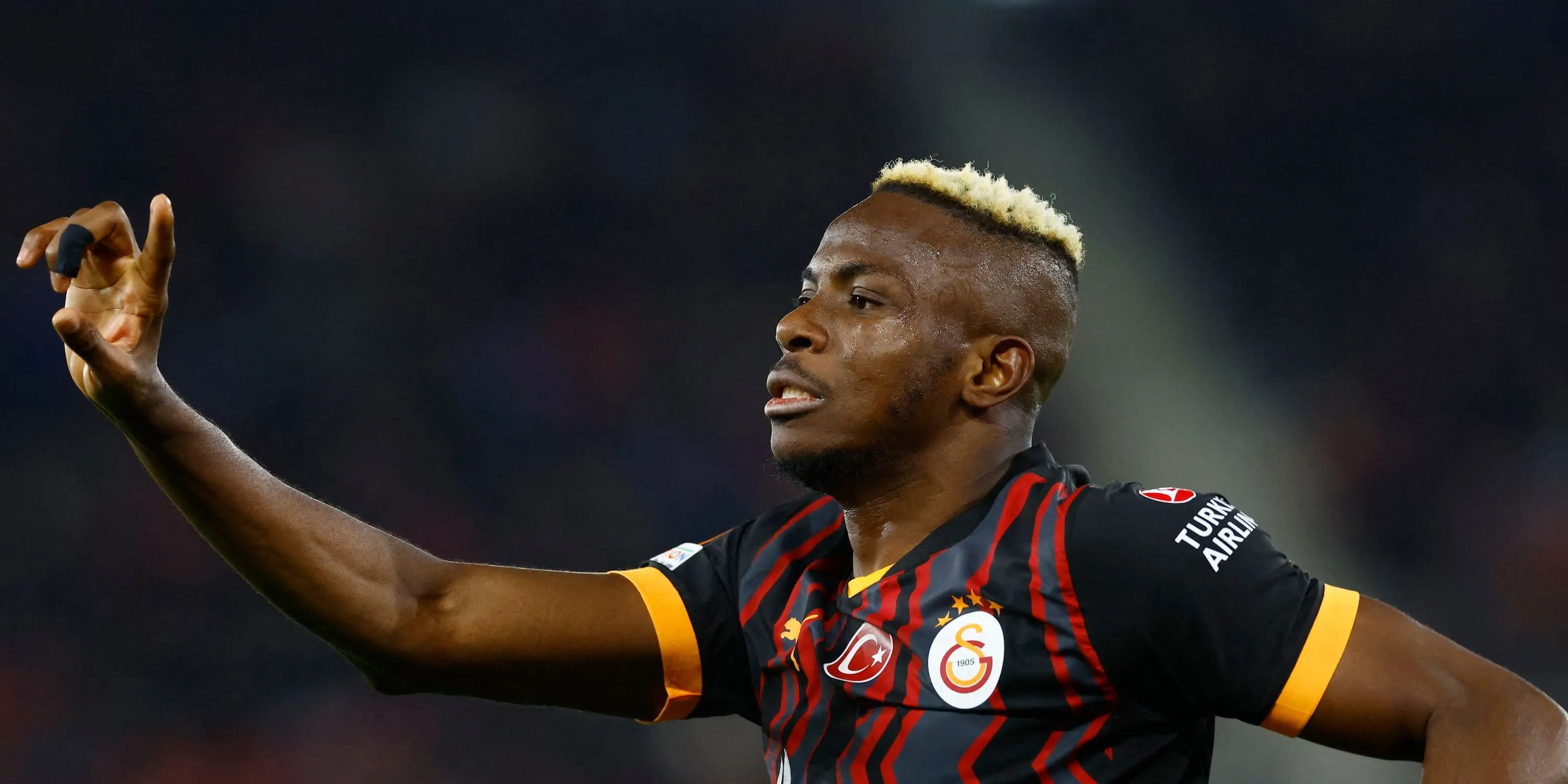 Victor Osimhen trong một trận đấu của Galatasaray