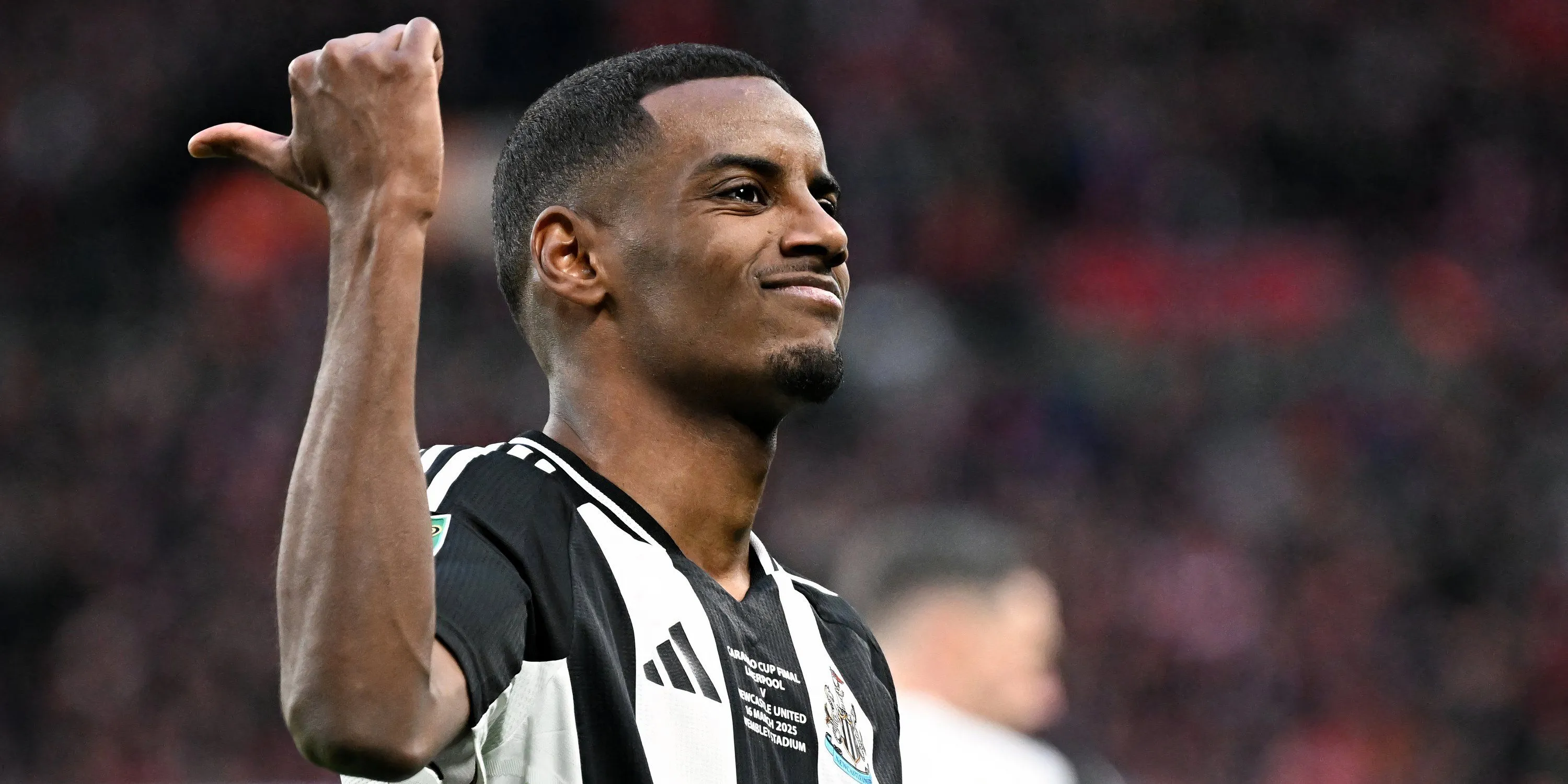 Alexander Isak vắng mặt trong tour du đấu tiền mùa giải của Newcastle