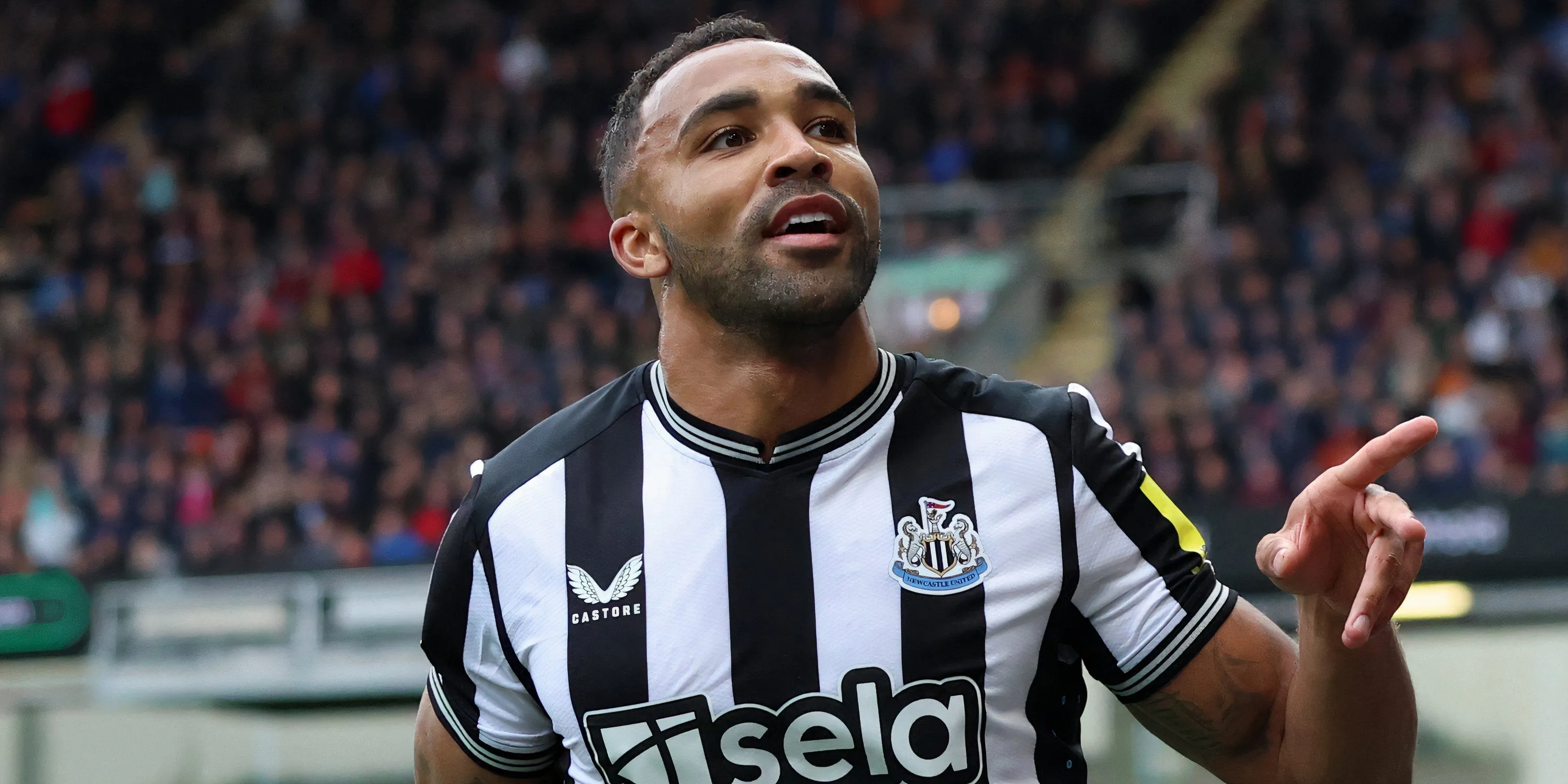 Callum Wilson, tiền đạo chất lượng gia nhập West Ham, ăn mừng bàn thắng tại Premier League.