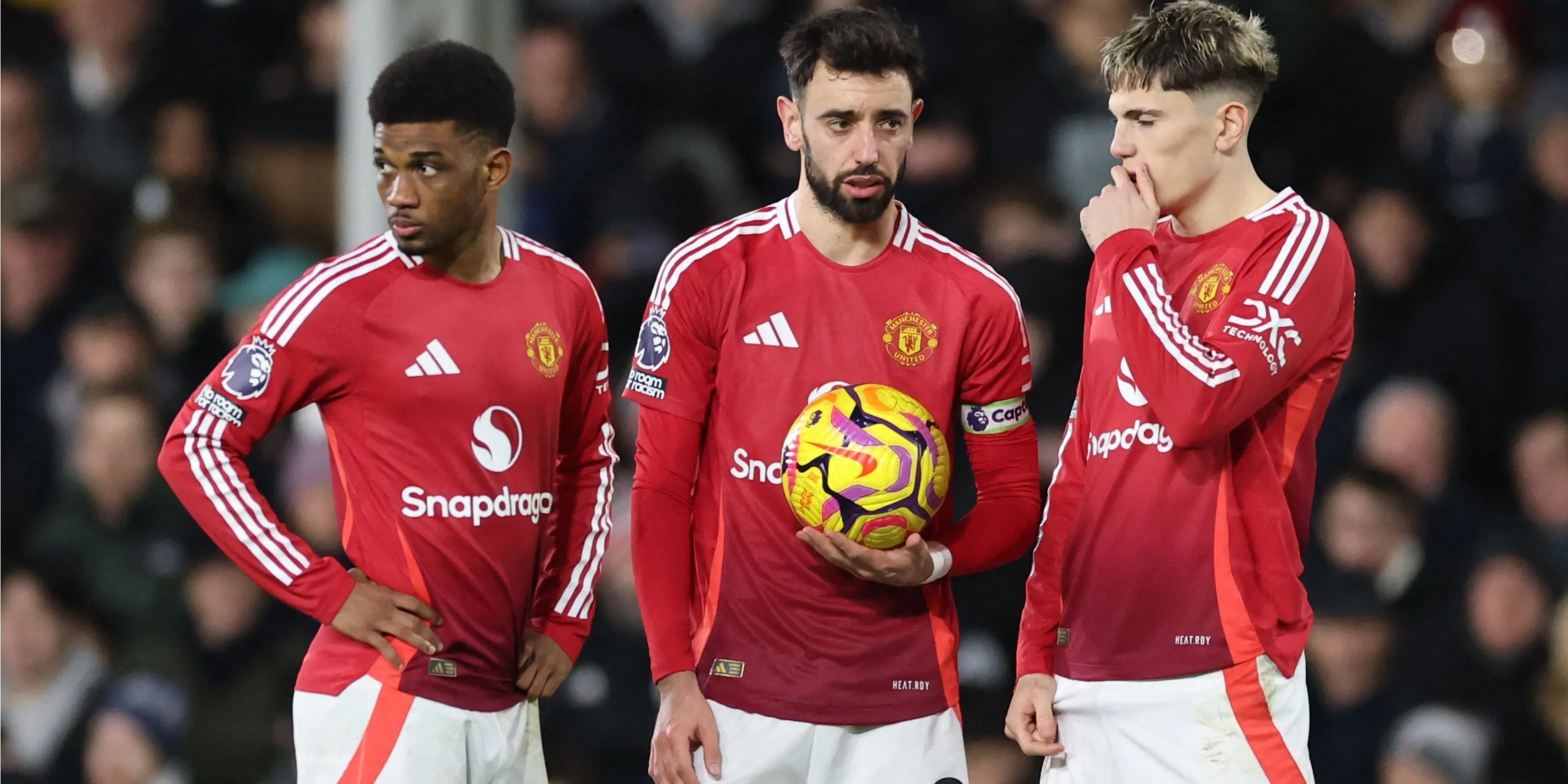 Cầu thủ Manchester United trên sân