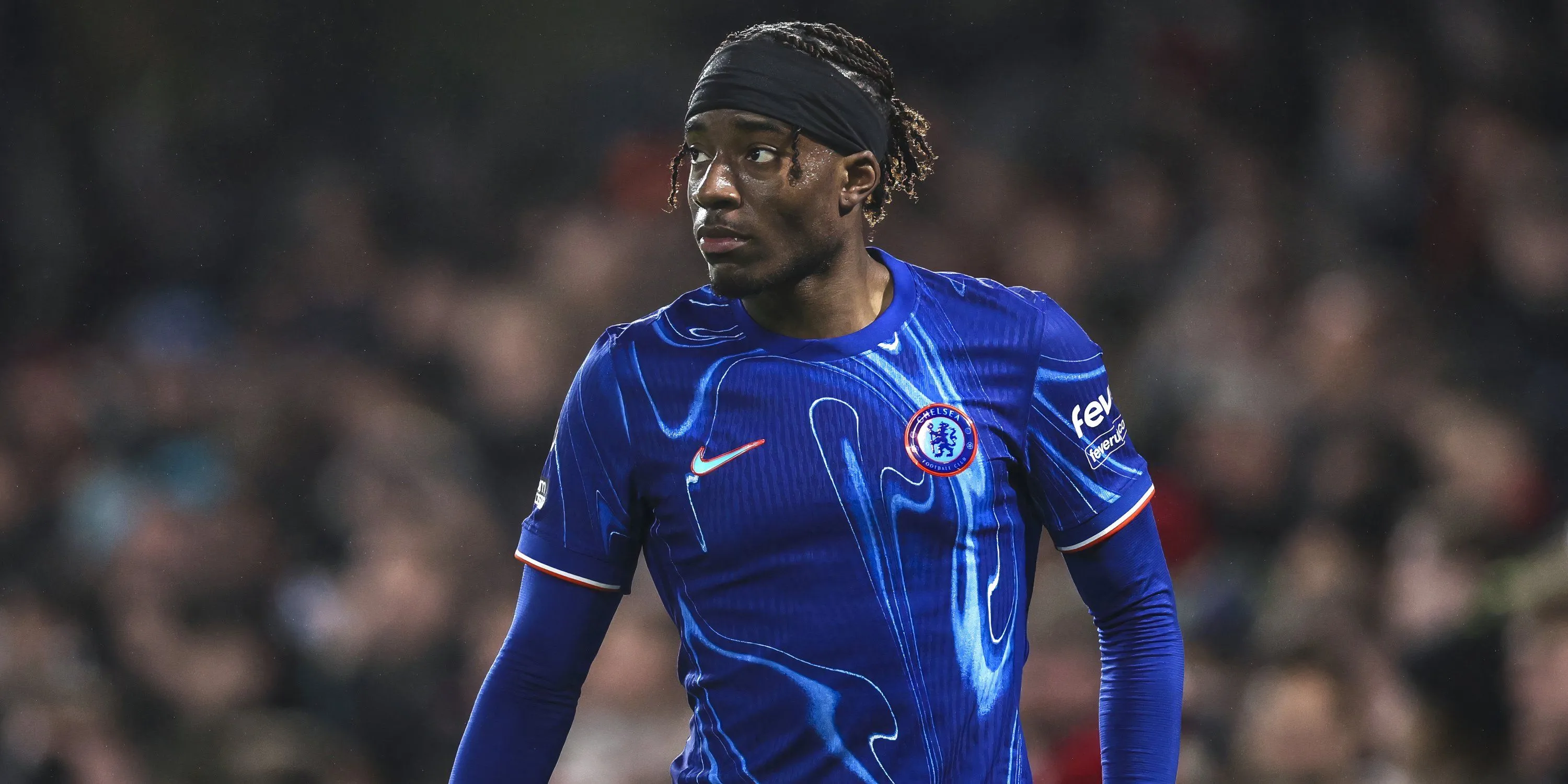 Noni Madueke trong màu áo Chelsea, mục tiêu chuyển nhượng của Arsenal