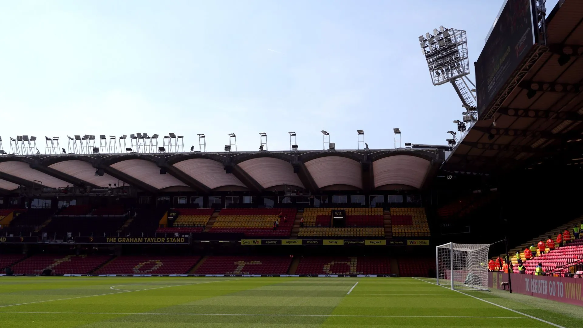 Sân vận động Vicarage Road, sân nhà của Watford FC
