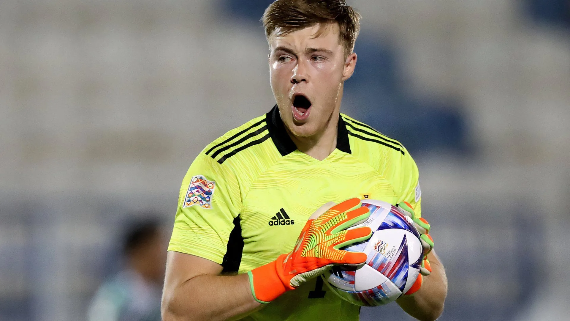 Thủ môn Bailey Peacock-Farrell, cầu thủ nhận lương cao nhất tại Birmingham City
