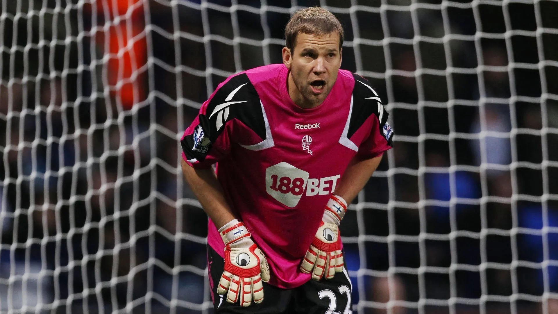 Thủ môn Jussi Jaaskelainen, huyền thoại của Bolton Wanderers