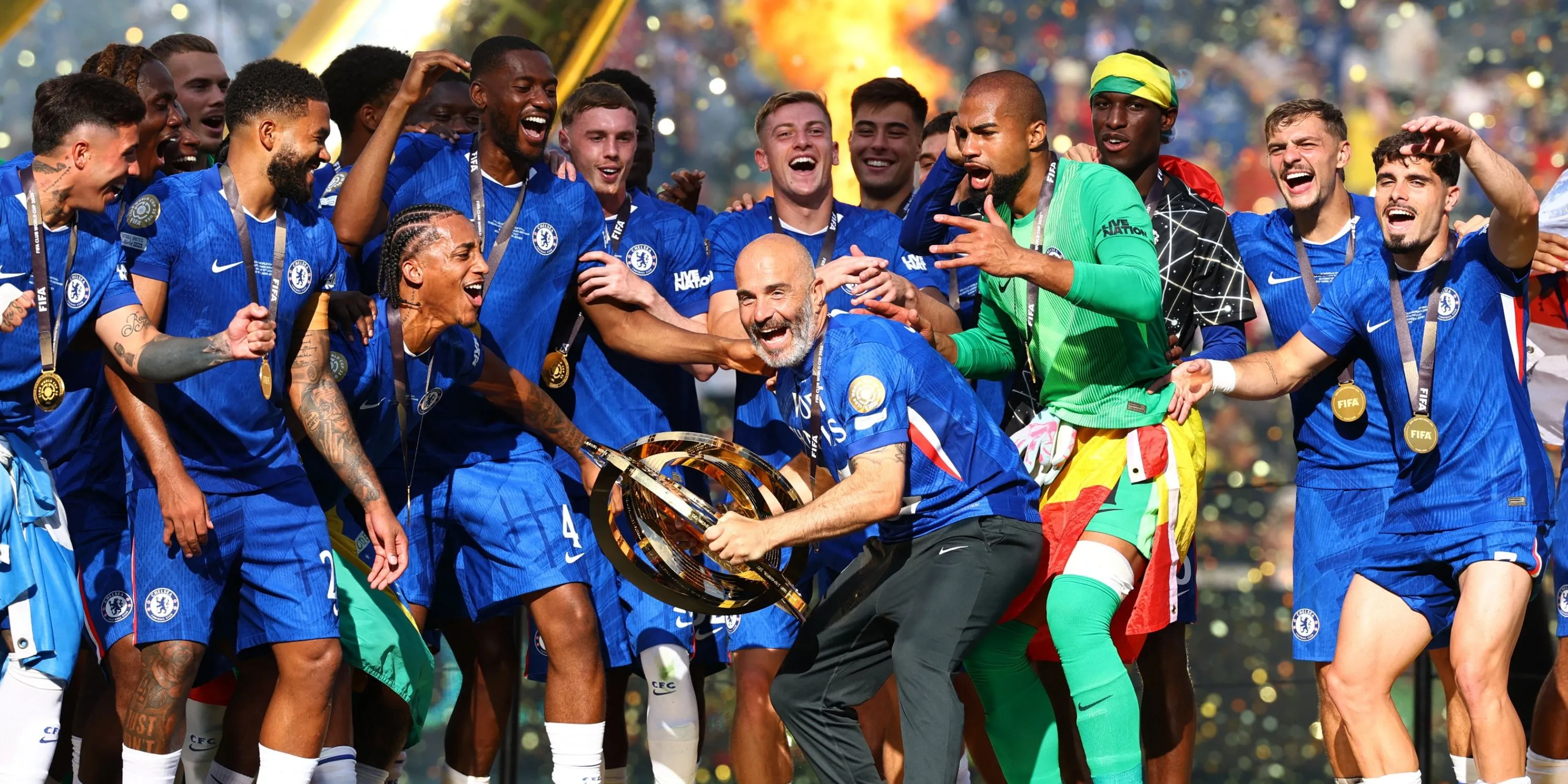 Chelsea ăn mừng danh hiệu Club World Cup, chuẩn bị cho mùa giải Ngoại hạng Anh mới.