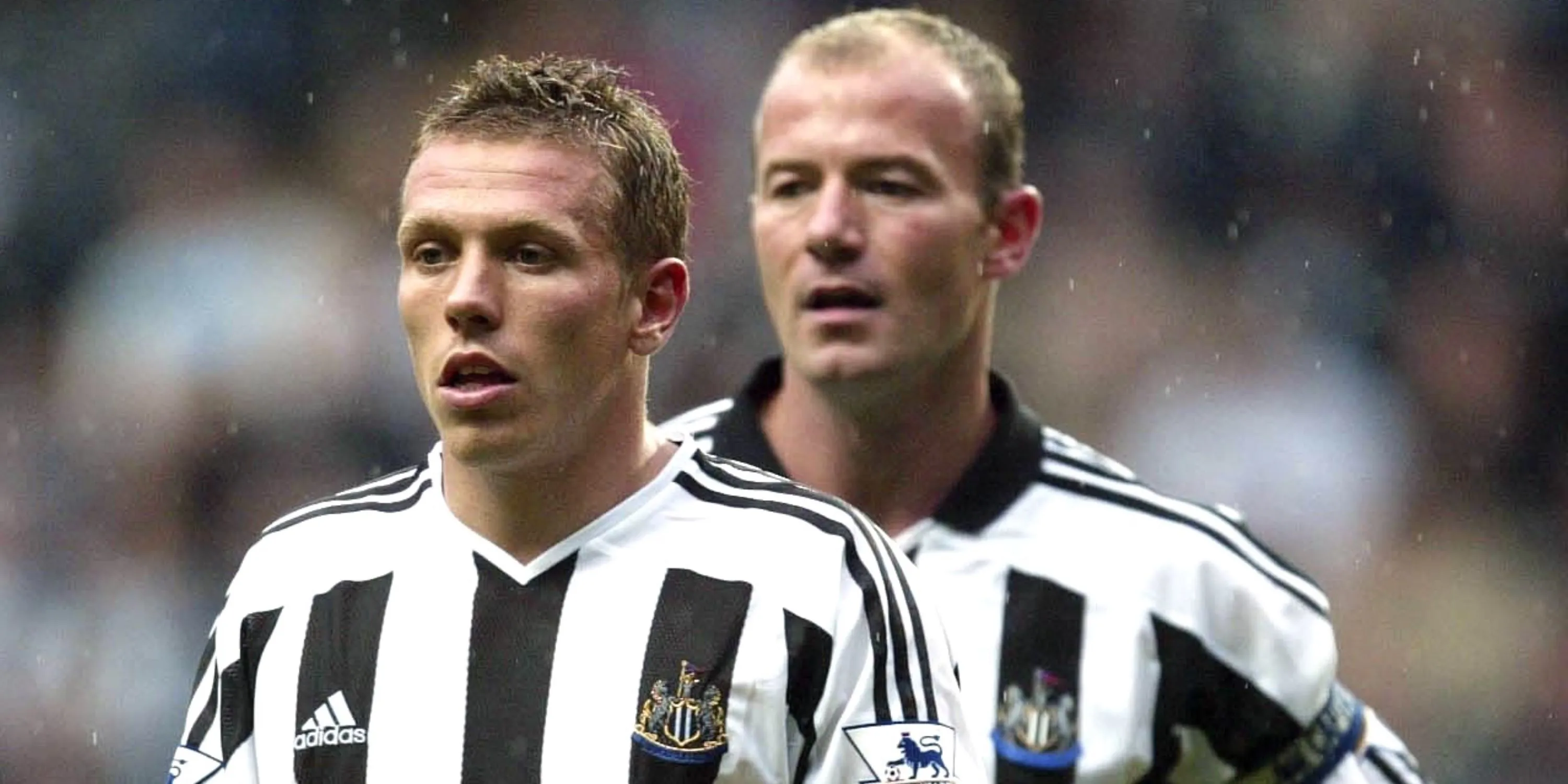 Craig Bellamy bên cạnh Alan Shearer tại Newcastle United