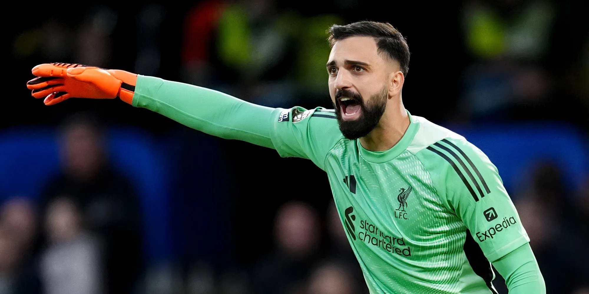 Giorgi Mamardashvili thủ môn Liverpool trong trận đấu Ngoại hạng Anh